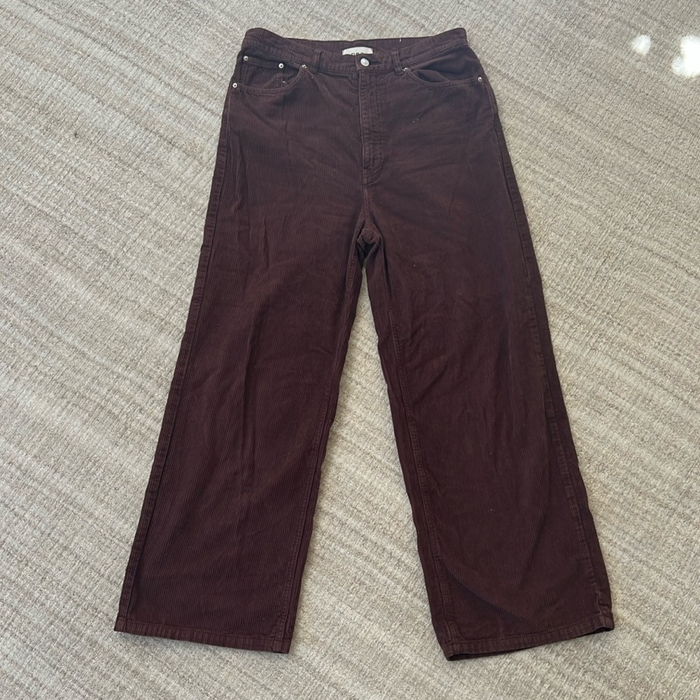 Corduroy pants by BDG - size 31